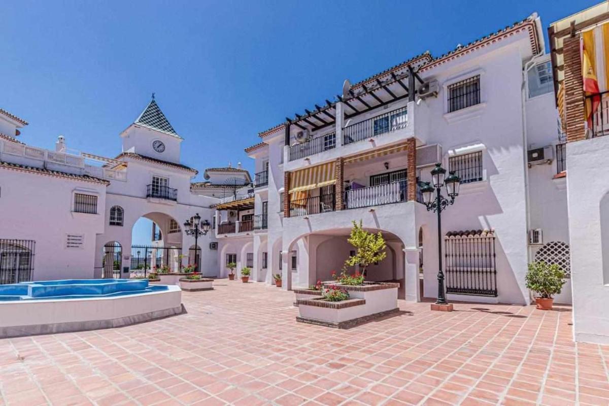 797 Holiday Rentals - Apartamento En Pueblo Quinta A 1 Min De La Playa ベナルマデナ エクステリア 写真