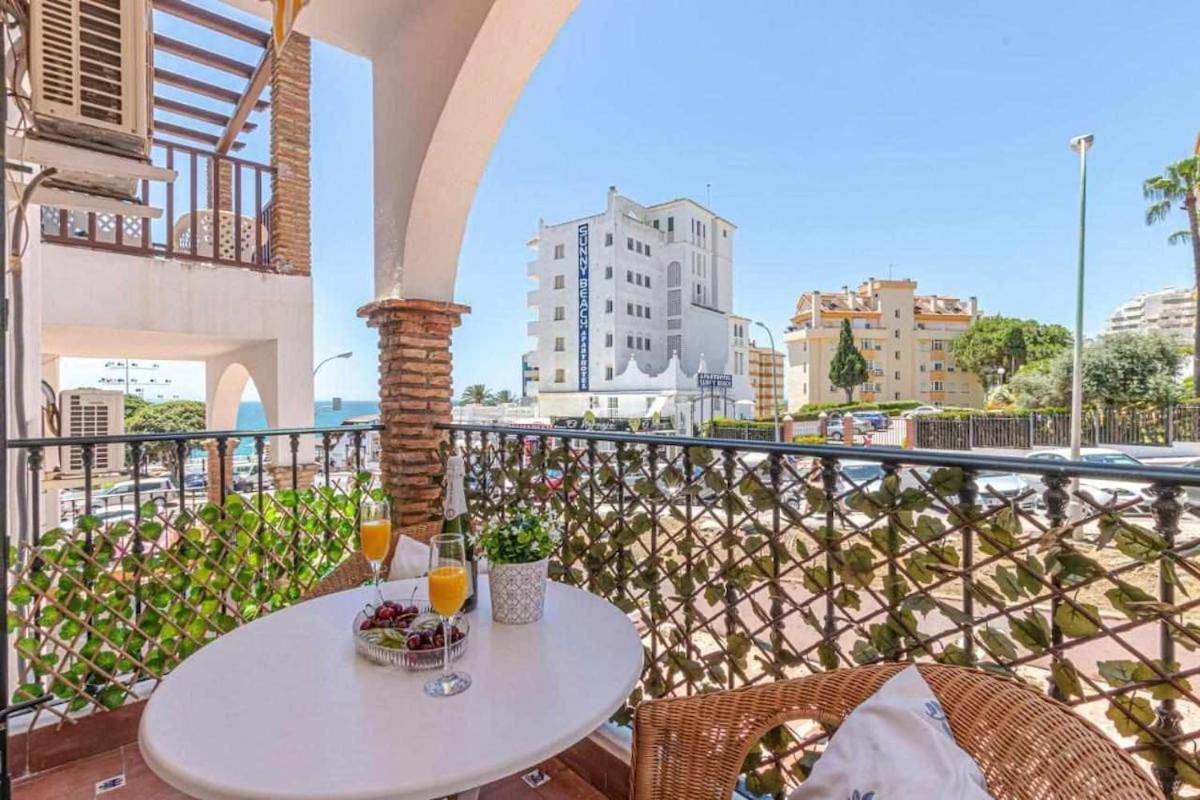 797 Holiday Rentals - Apartamento En Pueblo Quinta A 1 Min De La Playa ベナルマデナ エクステリア 写真