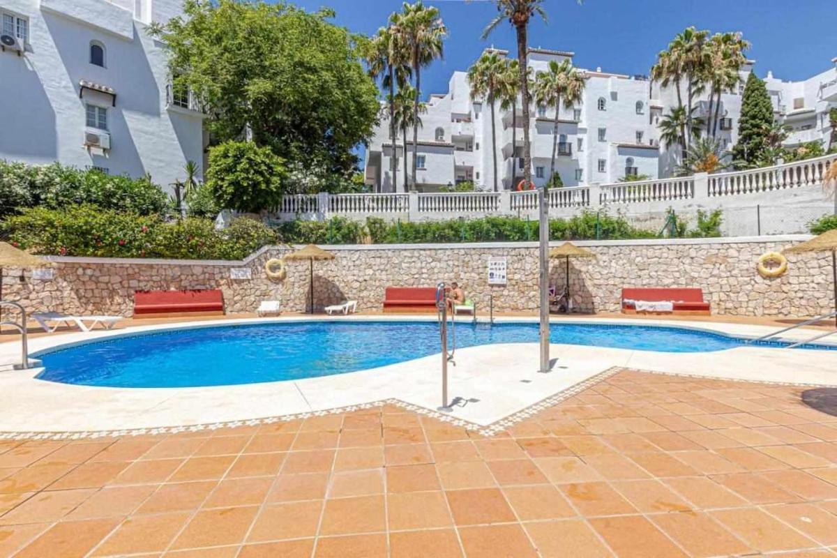 797 Holiday Rentals - Apartamento En Pueblo Quinta A 1 Min De La Playa ベナルマデナ エクステリア 写真
