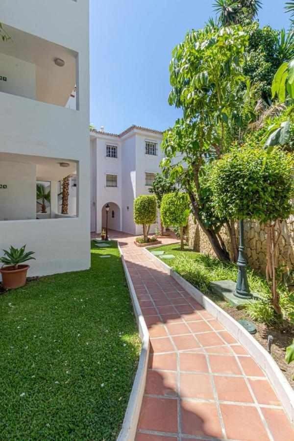 797 Holiday Rentals - Apartamento En Pueblo Quinta A 1 Min De La Playa ベナルマデナ エクステリア 写真