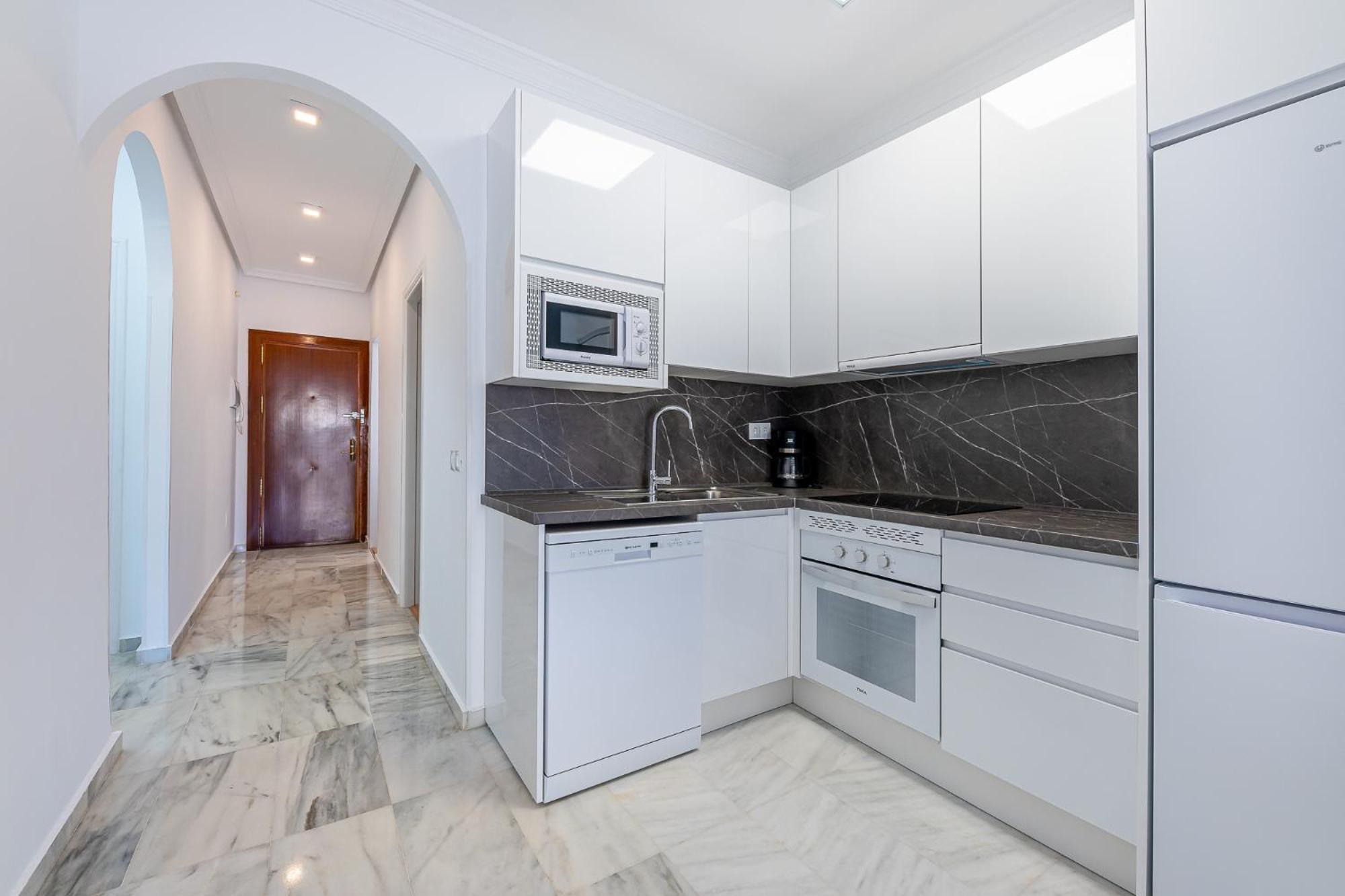 797 Holiday Rentals - Apartamento En Pueblo Quinta A 1 Min De La Playa ベナルマデナ エクステリア 写真