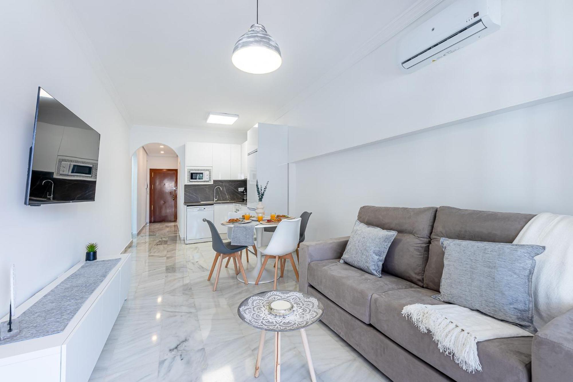 797 Holiday Rentals - Apartamento En Pueblo Quinta A 1 Min De La Playa ベナルマデナ エクステリア 写真