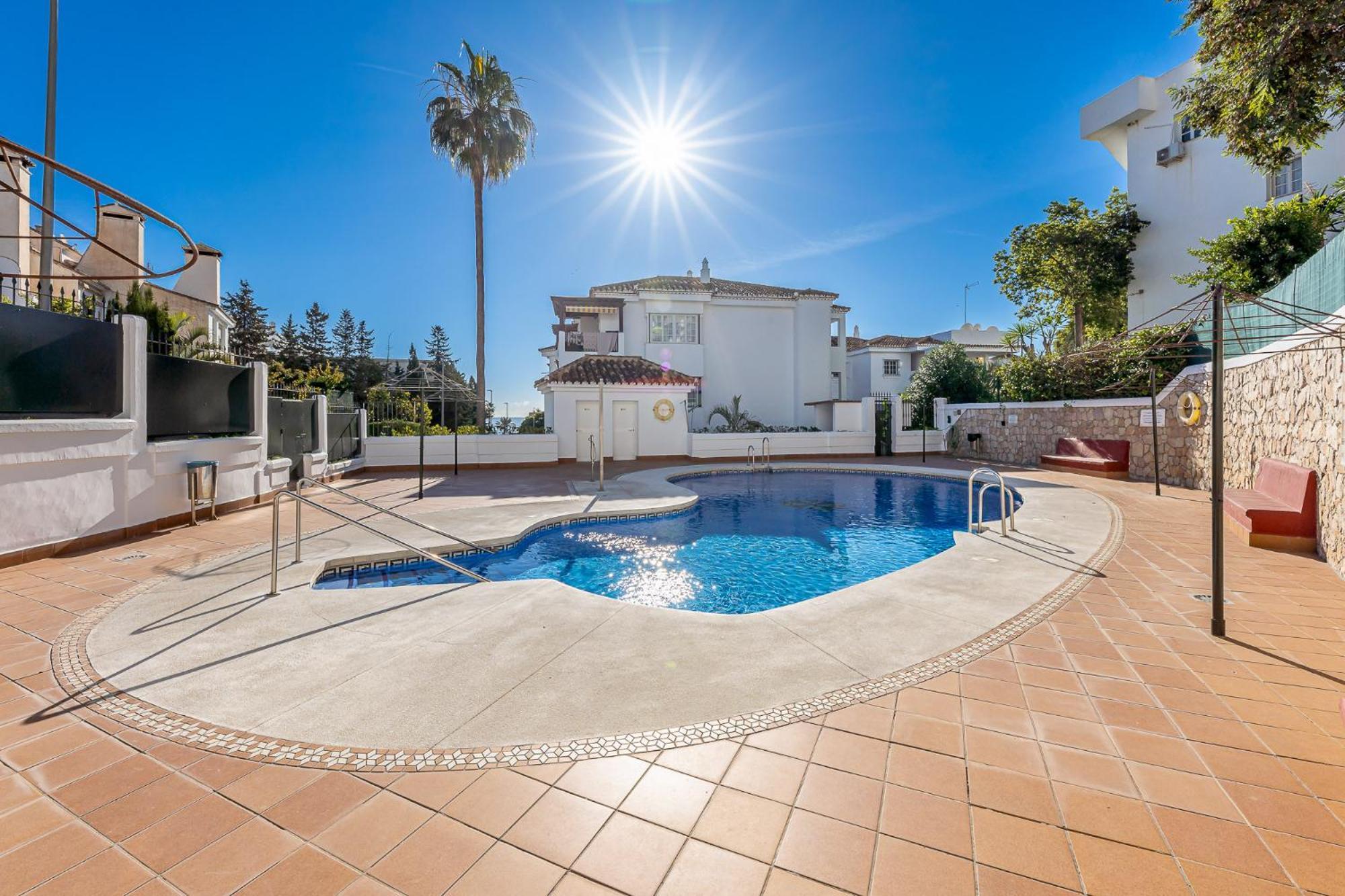 797 Holiday Rentals - Apartamento En Pueblo Quinta A 1 Min De La Playa ベナルマデナ エクステリア 写真