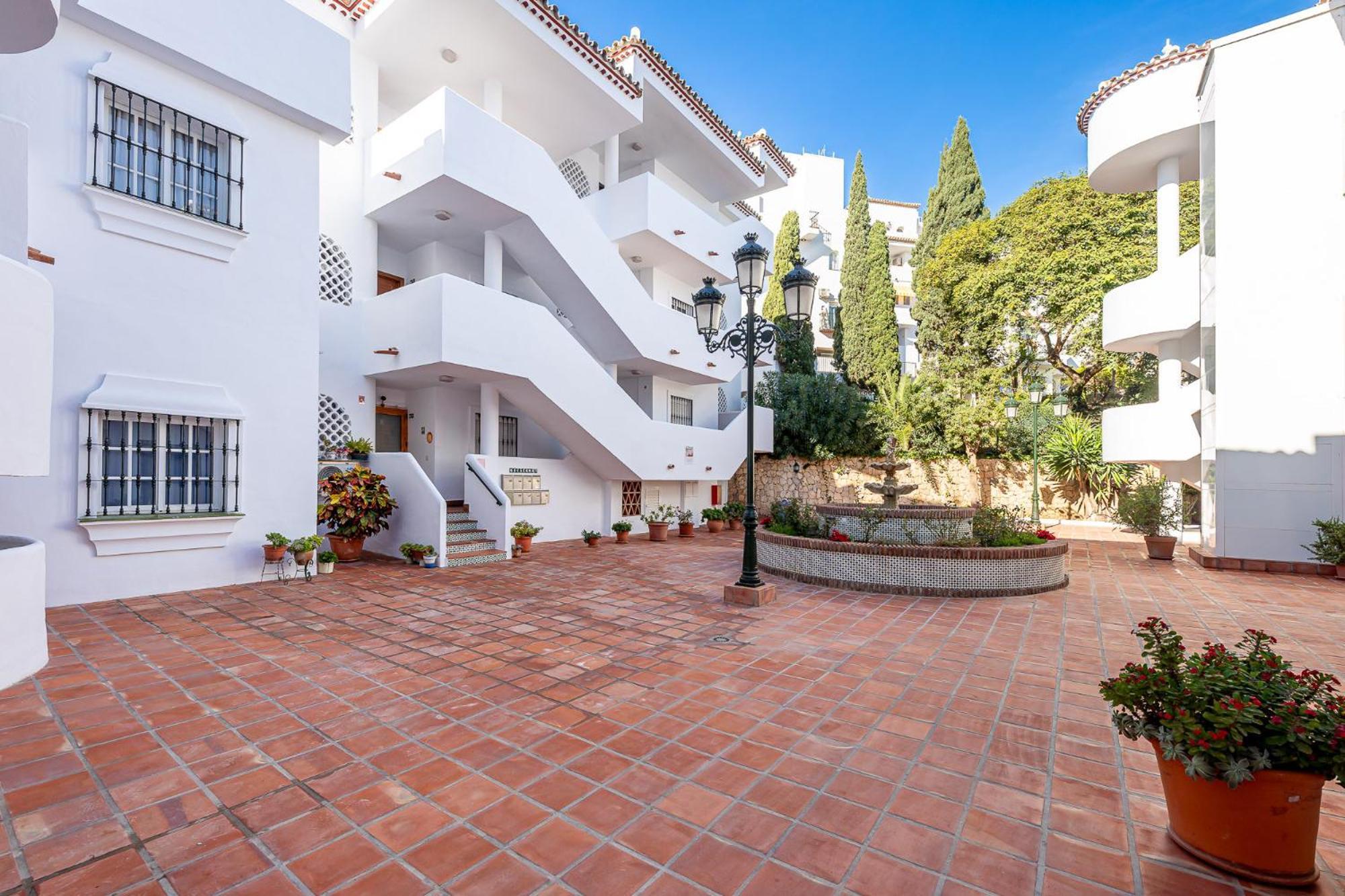 797 Holiday Rentals - Apartamento En Pueblo Quinta A 1 Min De La Playa ベナルマデナ エクステリア 写真